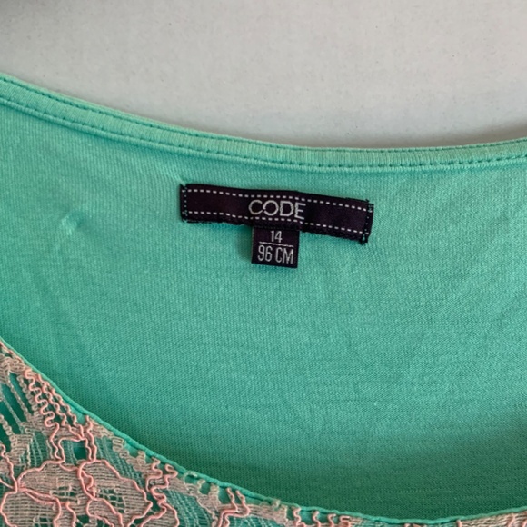 Y2K babydoll T-shirt with lace design in pink - Picture 4 of 10